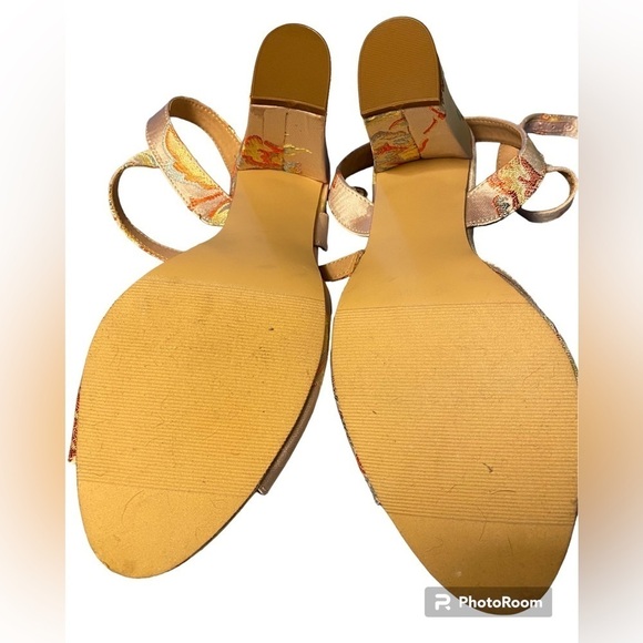 Madden NYC heeled sandals Size 6.5 - Picture 6 of 7